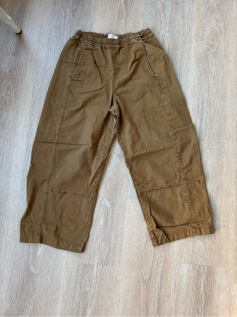 Pilcro Izzie Relaxed Pull-On Barrel Pants